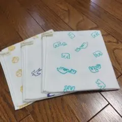 hiorie（ヒオリエ） プチ柄手ぬぐいガーゼ　 ハンドタオル3枚セット