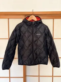 mont-bell キッズダウンコート 黒/赤 150cm