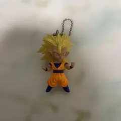 604 ドラゴンボールUDM キーホルダー 元気玉 孫悟空 - メルカリ
