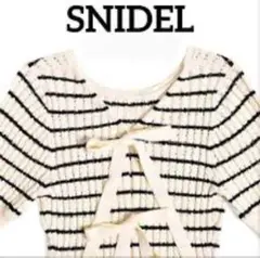 SNIDELバックオープンリボンニットトップスボーダー 2way