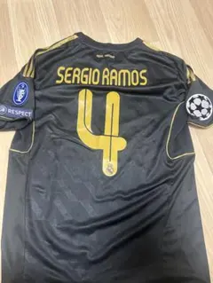 14-15 レアルマドリード SERGIO RAMOS 長袖 ユニフォーム 14-15 レアルマドリード SERGIO RAMOS 長袖 ユニフォーム - メルカリ