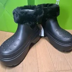 ファークロックス　カスタム品　FUR CROCS 着画 ファークロックス カスタム品 FUR CROCS 着画 - メルカリ