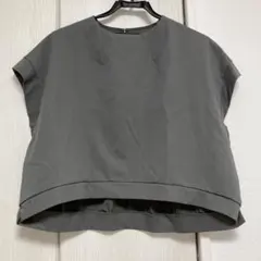 Audrey and John Wad レディース トップスのサムネイル