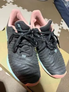 YONEX テニスシューズ ブラック/ピンク　24.5cm SONICAGE