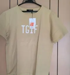 ③Carry On TGIF tee 半袖シャツ　7590円の値札付き