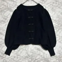 newlyme 長袖ニットカーディガン 編みボタン ブラック Mサイズのサムネイル