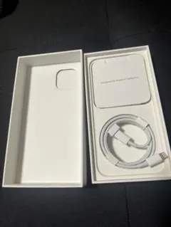 iPhone13 ゴールドピンク 空箱　充電ケーブル、SIMピン付き