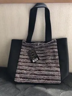 Item thumbnail for item b5681a40-e168-44c7-9721-5bc67061a89b