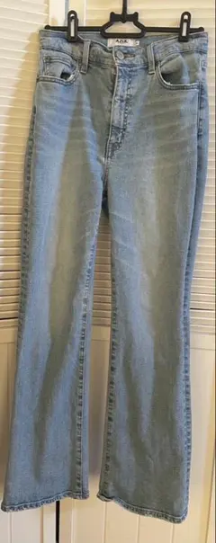 Item thumbnail for item 2caa7fbf-c21c-4007-bb8a-fd59a1833bcf