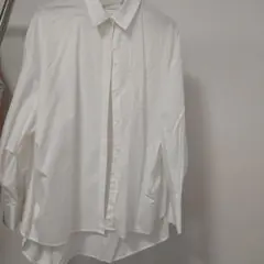 emmi ホワイト シャツ ONE SIZEのサムネイル