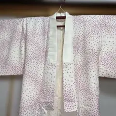 長襦袢、白地にピンクの花柄 、襟と裏側に指差し淡いシミ有り、美品