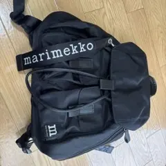 Marimekko リュック バックパック ブラックのサムネイル
