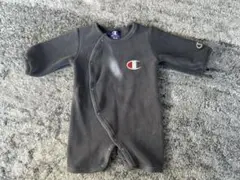【SALE】冬に大活躍　Champion グレー　暖かいロンパース　50-60