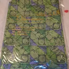 タイシルク　T. Shinawatra 緑と紫　幾何学模様