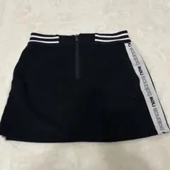 ニューバランスゴルフ　ロゴスカート