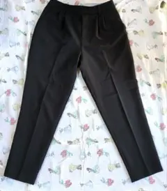 ブラックテーパードパンツ　Ｌサイズ