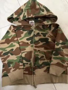 a bathing ape トップス