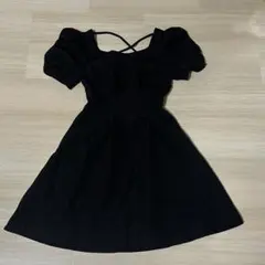 ブラックパフスリーブミニワンピース
