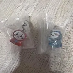 ちいかわめじるしアクセサリー　ちいかわ ハチワレ2点セット