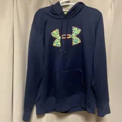 Under Armour ネイビー パーカー