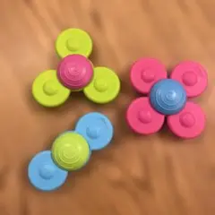 ラトル 知育玩具