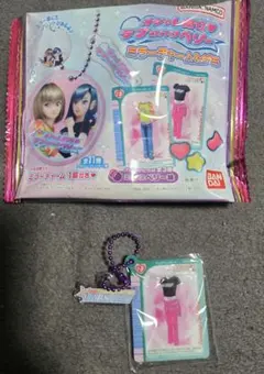 オシャレ魔女 ラブandベリー ミラーチャーム ピタTガール キーホルダー