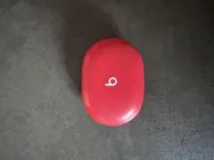 beats ワイヤレスイヤホン　片耳、ケースのみのサムネイル