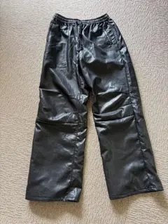 レザー ワイドスウェットパンツ ブラックのサムネイル