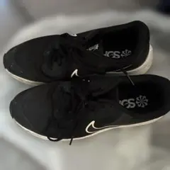NIKE スニーカー ブラックのサムネイル