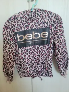 bebe 子供パーカー　トレーナー　ギャル　ヒョウ柄　レオパード