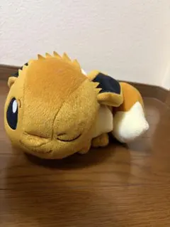 劇場版ポケットモンスターみんなの物語　イーブイ ぬいぐるみ