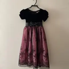 黒とピンクのドレス 140cm☆。.:＊・゜
