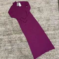 UNIQLO 3dエクストラファインメリノリブワンピース