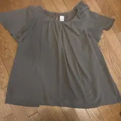HERE'S 半袖シャツ グレー バックオープンのサムネイル