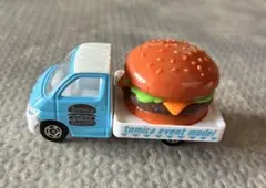 ハンバーガーカー　トヨタ　タウンエース　トミカイベントモデル　マクド　４のサムネイル