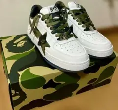 今月限定最終価格！BAPE STA 黒/赤 バラ柄 スニーカー26.0cm - メルカリ