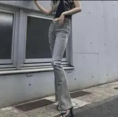 JUEMI × INYO ペイントフレアデニムパンツ BEGのサムネイル