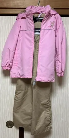 Item thumbnail for item aaa29129-e4d0-4e83-8fbd-5717e0dd80ff