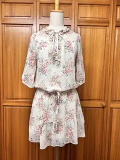 6 L'EST ROSE 花柄 半袖 チュニックのサムネイル