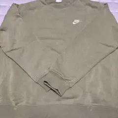 Nike オリーブグリーン トレーナー