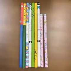 カラフルキャラクター鉛筆8本セット