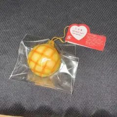 未開封品　スクイーズ　メロンパン　ボールチェーン　タグ付き