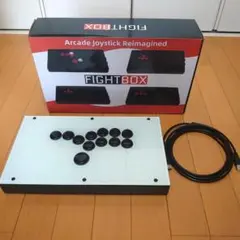 レバーレスコントローラー FightBox RAC-J800B-PC-Bのサムネイル