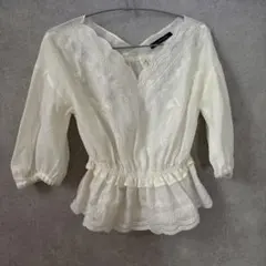 alicia PAGEBOY アイボリー刺繍ブラウス　美品