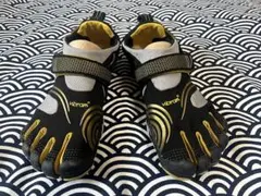 【極美品・旧M43】ビブラム KMD SPORT 金黒 M3681 箱付のサムネイル