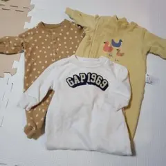 GAP 1969ロンパース 3-6 monhs　おまけユニクロ