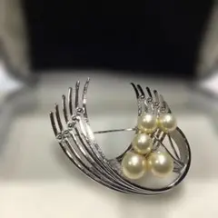 ブローチ　お花　パール　真珠　シルバー