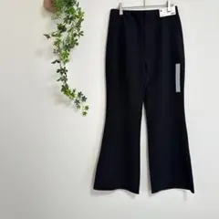 ［GU］新品タグ付き✨ストレッチフレアパンツ（L）ポケット 黒 シンプル