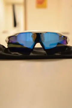 オークリーサングラス　保証書付き(約1年) 値段交渉可