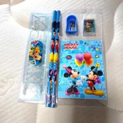 ミッキーマウス 文房具セット